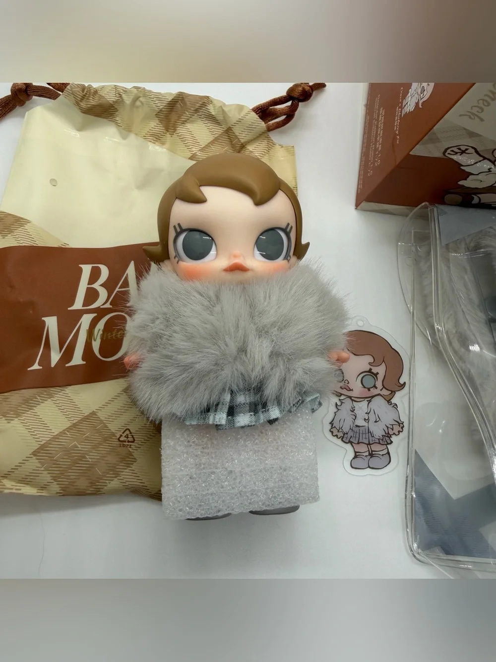 Pop Mart Molly Winter Fit Check Confirmed The First Snow Flake Figure